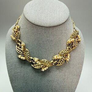 Vintage Gold Tone Leaf Faux Pearl Choker Necklace 13" Adjustable MCM Chic